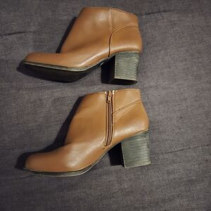 Stylish Tan Ankle Boots for Women